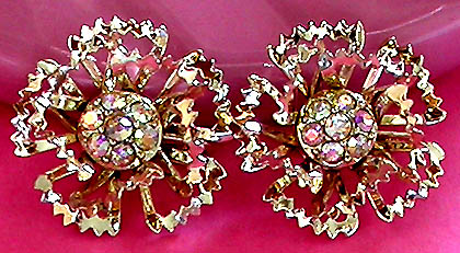 a beautiful vintage costume jewelry bridal necklaces