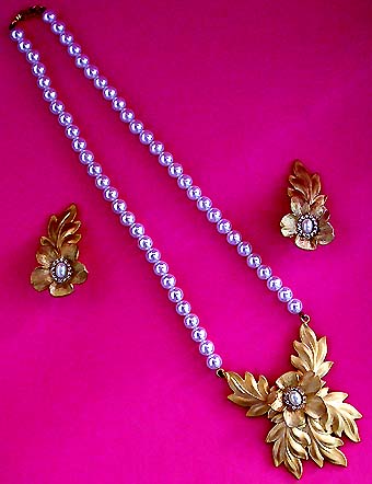 a beautiful vintage costume jewelry parure