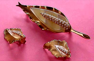a beautiful vintage costume jewelry parure