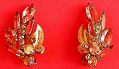 a beautiful vintage costume jewelry Juliana earrings unsigned