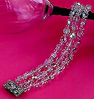 a beautiful vintage costume jewelry crystal rhinestone bracelet