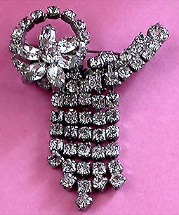 a beautiful vintage costume jewelry bridal necklaces