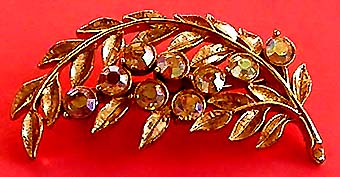 a beautiful vintage costume jewelry bridal necklaces