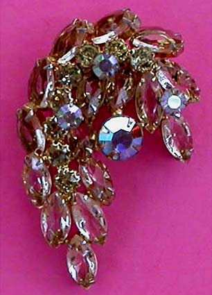 a beautiful vintage costume jewelry bridal necklaces