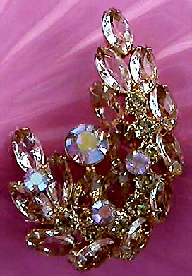 a beautiful vintage costume jewelry bridal necklaces