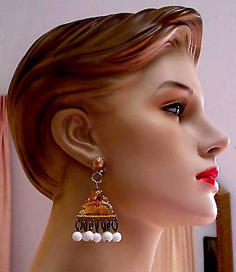 a beautiful vintage costume jewelry bridal earrings