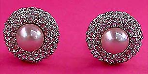 a beautiful vintage costume jewelry bridal necklaces