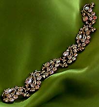 a beautiful vintage costume jewelry Juliana earrings unsigned