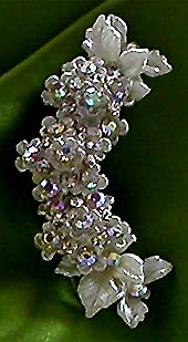 a beautiful vintage costume jewelry bridal brooch