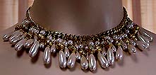 a beautiful vintage costume jewelry earrings unsigned