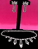 a beautiful vintage costume jewelry Juliana earrings unsigned