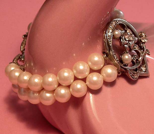 a beautiful vintage costume jewelry bridal bracelet