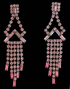 a beautiful vintage costume jewelry bridal necklaces
