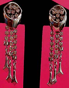 a beautiful vintage costume jewelry bridal earrings
