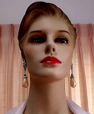 a beautiful vintage costume jewelry bridal necklaces