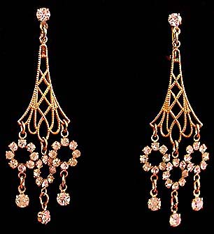a beautiful vintage costume jewelry bridal necklaces