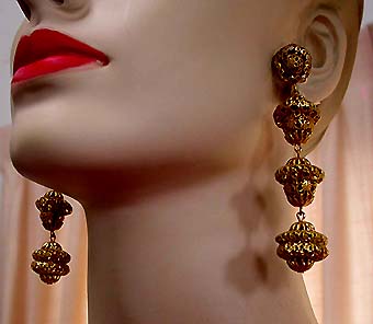 a beautiful vintage costume jewelry bridal earrings