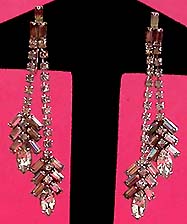 a beautiful vintage costume jewelry earrings unsigned