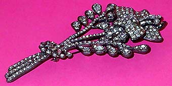 a beautiful vintage costume jewelry bridal brooch