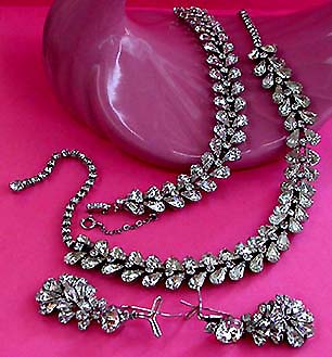 a beautiful vintage costume jewelry parure