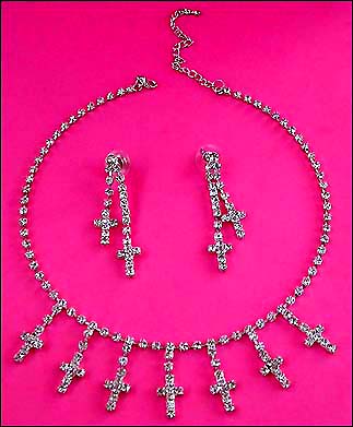a beautiful vintage costume jewelry parure