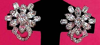 a beautiful vintage costume jewelry Juliana earrings unsigned