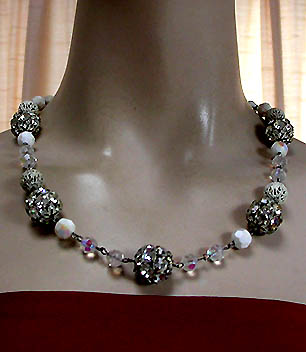 a beautiful vintage costume jewelry necklace