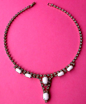 a beautiful vintage costume jewelry necklace