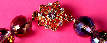 a beautiful vintage costume jewelry necklace