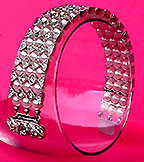 a beautiful vintage costume jewelry Juliana bracelet unsigned