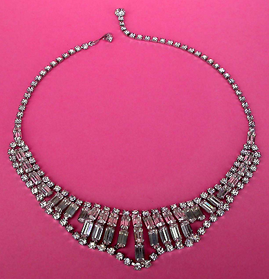 a beautiful vintage costume jewelry necklace