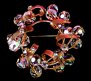 a beautiful vintage costume jewelry bridal brooch
