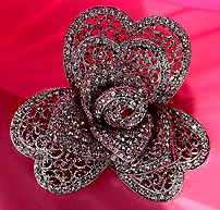 a beautiful vintage costume jewelry brooch unsigned