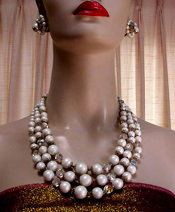 a beautiful vintage costume jewelry parure