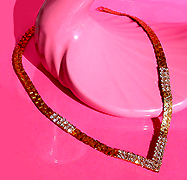 a beautiful vintage costume jewelry Brooch unsigned