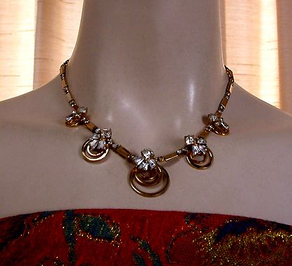 a beautiful vintage costume jewelry necklace