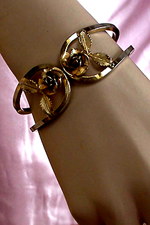 a beautiful vintage costume jewelry bridal bracelet