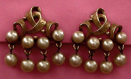a beautiful vintage costume jewelry bridal earrings
