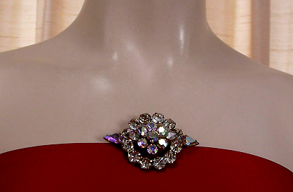 a beautiful vintage costume jewelry bridal brooch