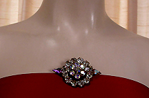 a beautiful vintage costume jewelry Juliana bracelet unsigned