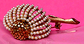 a beautiful vintage costume jewelry Juliana bracelet unsigned