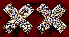 a beautiful vintage costume jewelry Juliana earrings unsigned