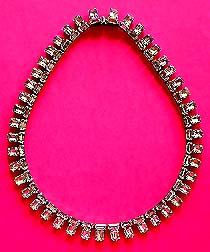 a beautiful vintage costume jewelry vintage bridal brooch unsigned