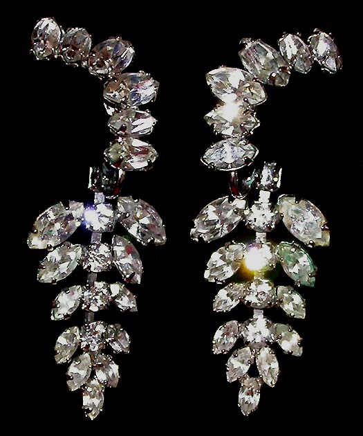 a beautiful vintage costume jewelry bridal necklaces