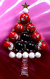 a beautiful vintage costume jewelry Brooch unsigned