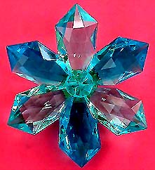 a beautiful vintage costume jewelry Brooch unsigned
