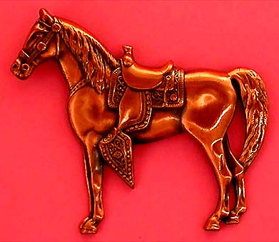 a beautiful vintage costume jewelry brooch unsigned