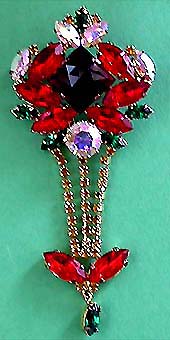 a beautiful vintage costume jewelry brooch unsigned