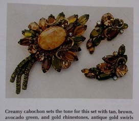a beautiful vintage costume jewelry brooch unsigned