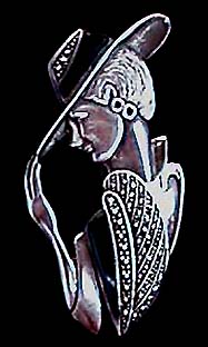a beautiful vintage costume jewelry brooch unsigned